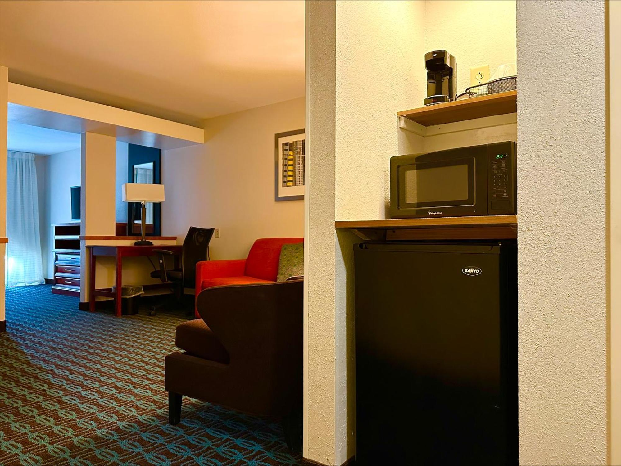 Fairfield Inn & Suites By Marriott Waco North Экстерьер фото