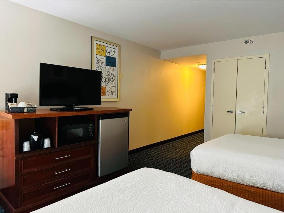 Fairfield Inn & Suites By Marriott Waco North Экстерьер фото